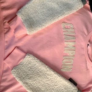 Champion-Girls Sweatshirt 💖